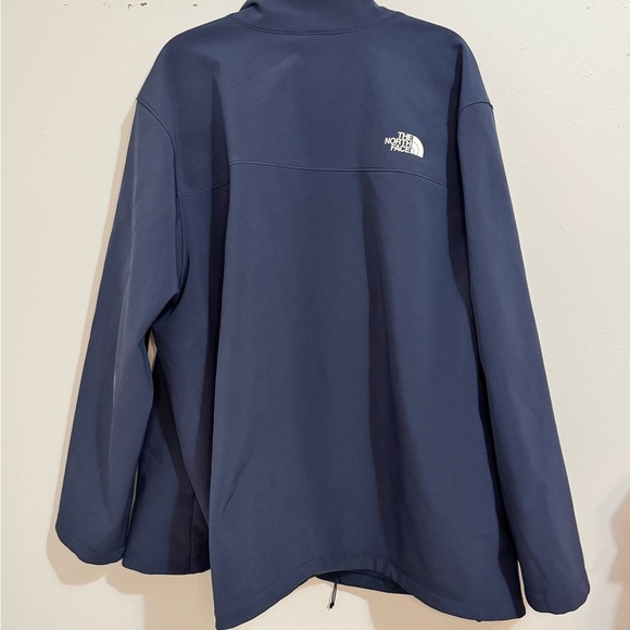 The North Face Men's Navy Jacket - Picture 9 of 9